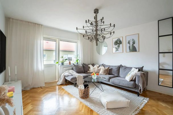 Knut Hellbergsgatan, Eskilstuna - Photo 1