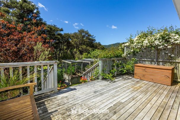37 Sunbrae Drive, Silverstream, Upper Hutt - Photo 1