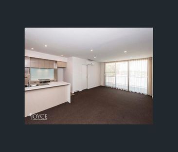 Heart of Rivervale! - Photo 1