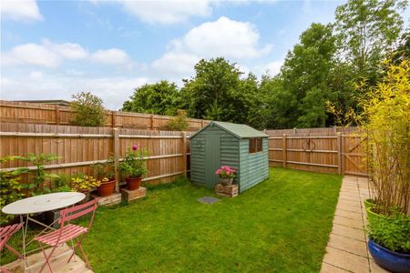 An attractive two bedroom maisonette found on the south side of Tunbridge Wells - Photo 4