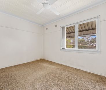 4 Gardenia Grove, Lalor Park NSW 2147 - House For Rent | Domain - Photo 4