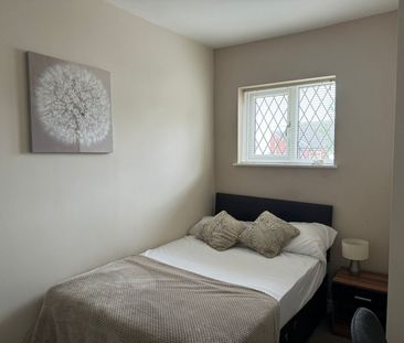 Room in a Shared House, Clifton Mount, S65 - Photo 6