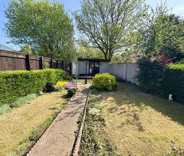 Hazel Crescent, Peterlee, County Durham, SR8 - Photo 4