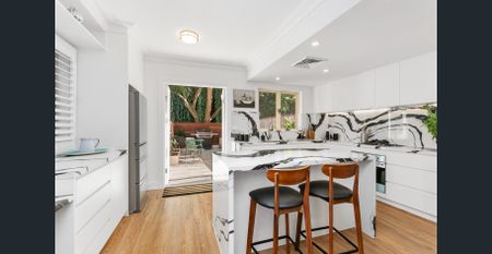 Neutral Bay beauty | Curated style x harbour views - Photo 5