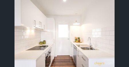 Cozy Unit with Private Courtyard!! - Photo 4