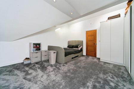 Allerton Road, Liverpool, L18 - Photo 3