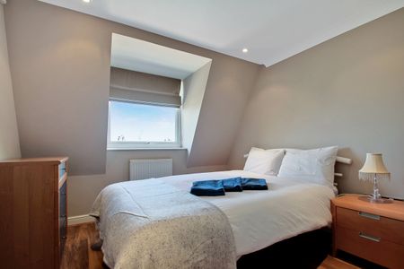 Lavender Hill, London, SW11 - Photo 4