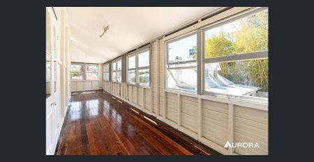 Classic Queenslander Charm in Prime Inner-City Location - Photo 5