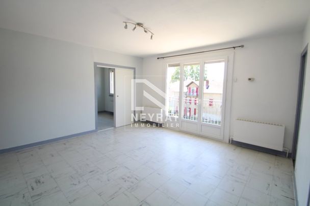 Location Appartement 2 pièces 40m² PARAY LE MONIAL 71600 - Photo 1