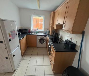 51 Oranmore Street, Belfast, BT13 2RU - Photo 4