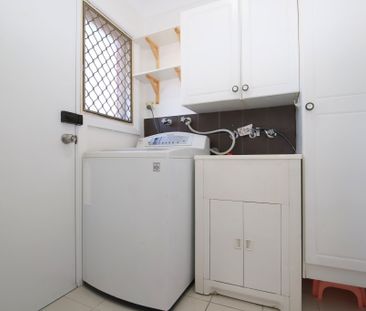 Five Bedroom Family Home - Photo 5