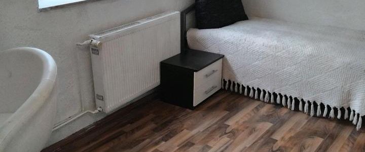 mobiliert 1z1p Mietkaution Bochum Dorstener str 280altbau - Photo 1