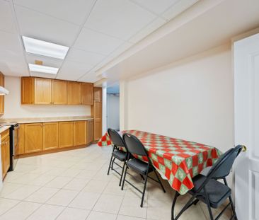 For Lease - 65 Amy Court, Vaughan, Ontario - Photo 6