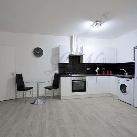 High Street, Slough, SL1 - Photo 4