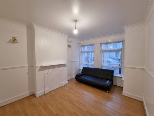 Pemdevon Road, Croydon - Photo 1