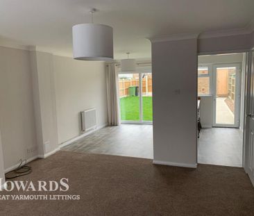 3 bedroom end of terrace house to rent - Photo 1