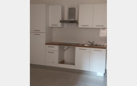 Location Appartement P3 rénové(e) Nimes - Photo 3