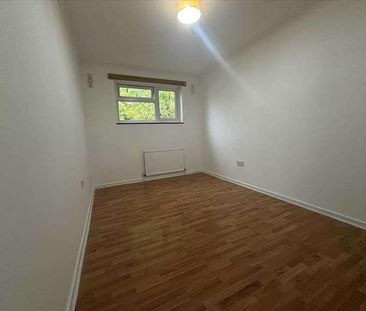 Shepherds Path, Northolt, UB5 - Photo 4