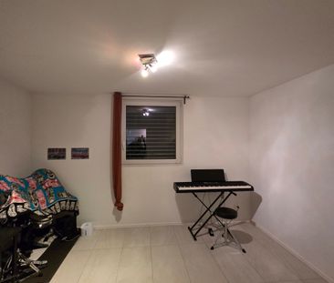 Bel appartement de 3 pièces avec grande terrasse et vue sur le lac ... - Photo 1