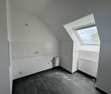 Perfekter Rückzugsort: Moderne 3-Raum-Wohnung mit Balkon - Photo 5