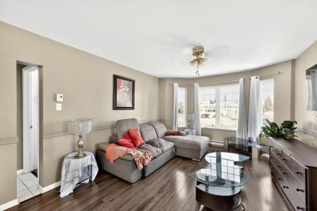 Appartement à louer - Saint-Jérôme (Bellefeuille) Appartement à louer - Saint-Jérôme (Bellefeuille) - Photo 4