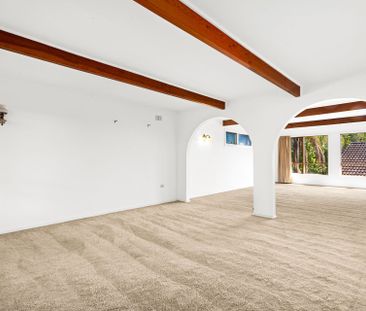 Family Friendly Home - Photo 1