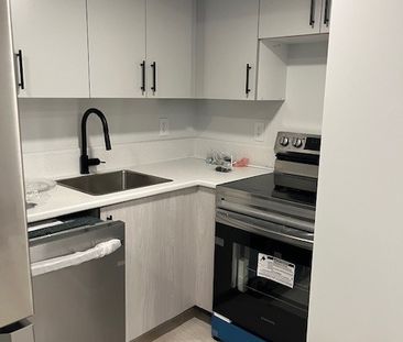 2 BDRM/ 1 BATH - HENRY DAYDAY RD - Available DEC 1 - Photo 3