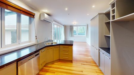 Cloverlea - 3 Bedrooms - Photo 3