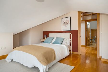 Calle de la Umbría, Madrid, Community of Madrid 28043 - Photo 5