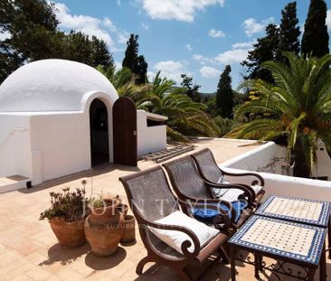 12 room luxury House for rent in Cala d'en Bou, Balearic Islands - Photo 2