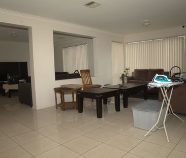 Narre Warren South - Photo 5