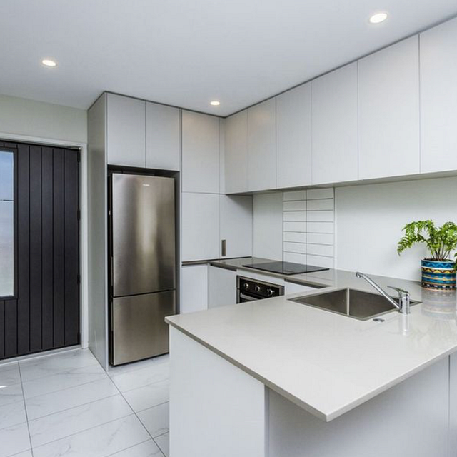 2 bedroom new build townhouse - Photo 1