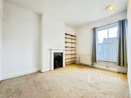 4 bedroom townhouse to rent Grosvenor Road, NR2 - Photo 2