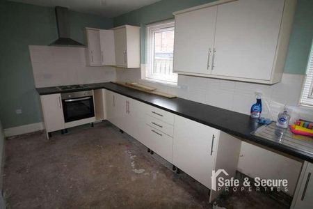 Webb Avenue, Murton, SR7 - Photo 5