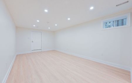 For Lease - 3980 Midhurst Lane, Mississauga, Ontario - Photo 5