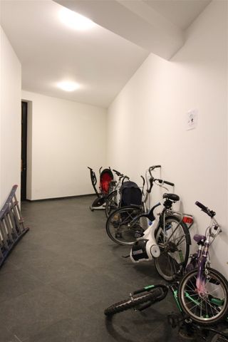 Appartement te huur in Brussel - Photo 5