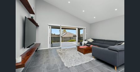 Immaculate Family Home in a Prime Location - Photo 2