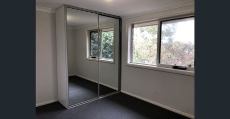 Large and tidy townhouse - Photo 2