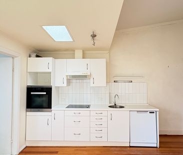 83 Ramsden Street, Clifton Hill VIC 3068 - House For Rent | Domain - Photo 4