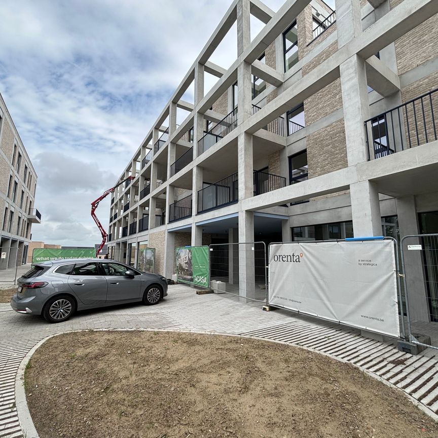 Nieuwbouw 2-slaapkamerappartement met terras - Photo 1