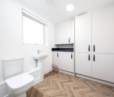 4 bedroom terraced house to rent - Photo 6