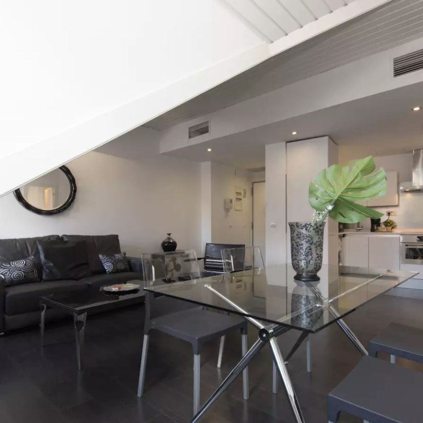 2-bedroom apartment for rent in Justicia, Madrid - Photo 1