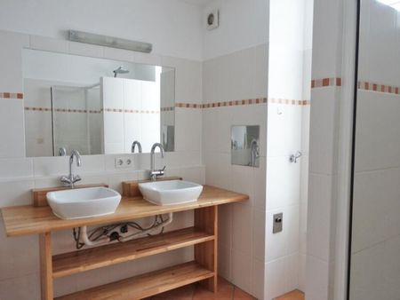 3-Zimmer-Wohntraum mit Loggia & Panorama-Gemeinschaftsdachterrasse - Photo 2