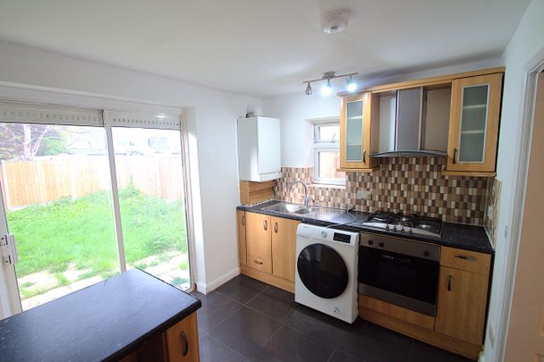 Butler Road, Harrow - Photo 1