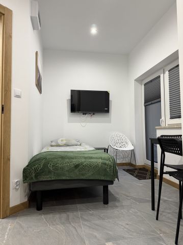 Dom dla 20 osób, pokoje 1-3 os. z łazienkami - Photo 3