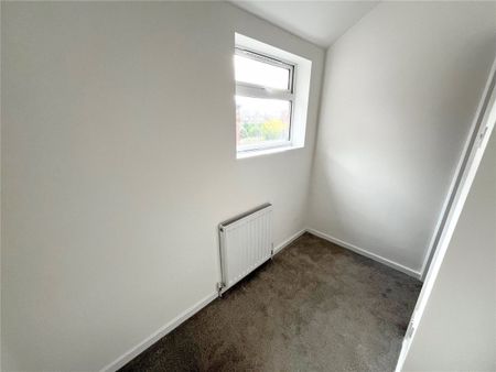 Little Hallam Lane, Ilkeston, Derbyshire, DE7 - Photo 4