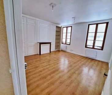 Location Appartement 2 pièces 54 m2 à Ivry-la-Bataille - Photo 1