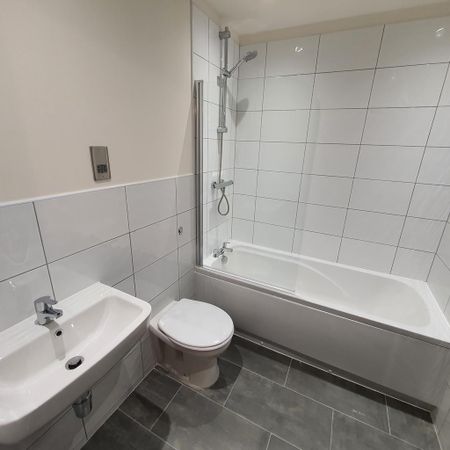 1 bedroom apartment to rent - Photo 3