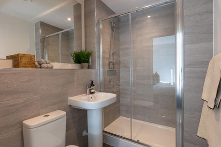 2 bedroom flat to rent - Photo 4