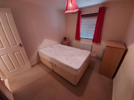 1 bedroom flat to rent - Photo 4